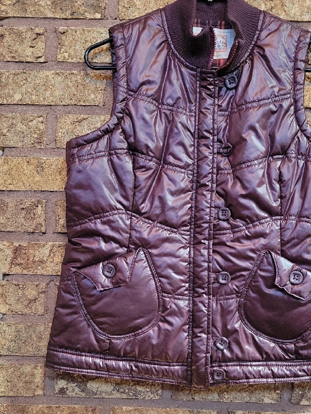 Aventura Quilted Sleeveless Vest in Deep Plum Size Medium Like New - Picture 5 of 11